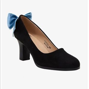 ISO The Little Mermaid Ariel Character Heels 7